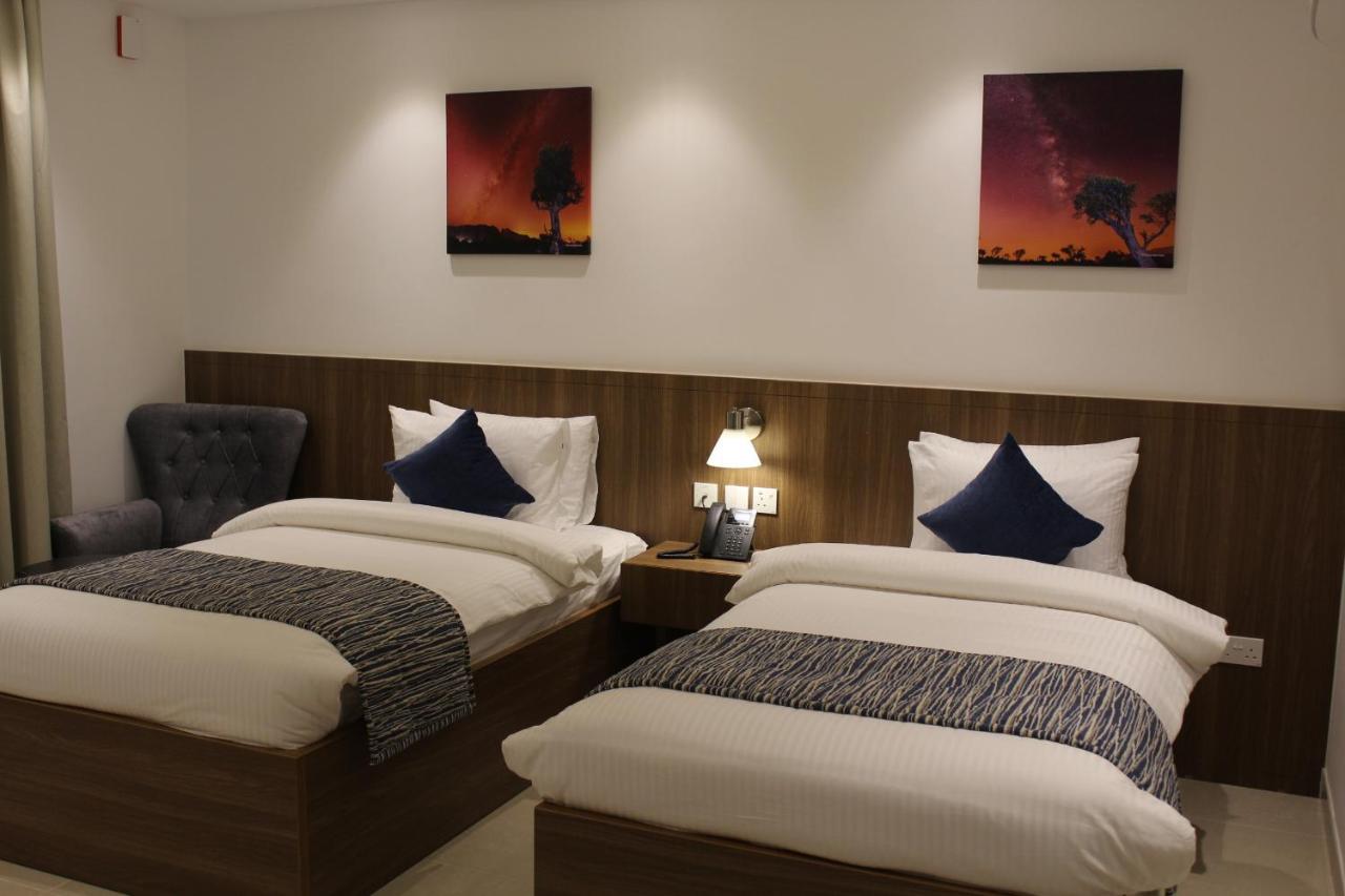 Duqm Express Hotel Buitenkant foto