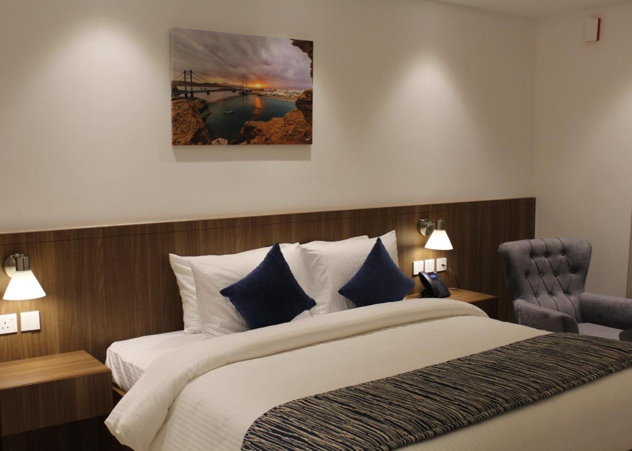 Duqm Express Hotel Buitenkant foto