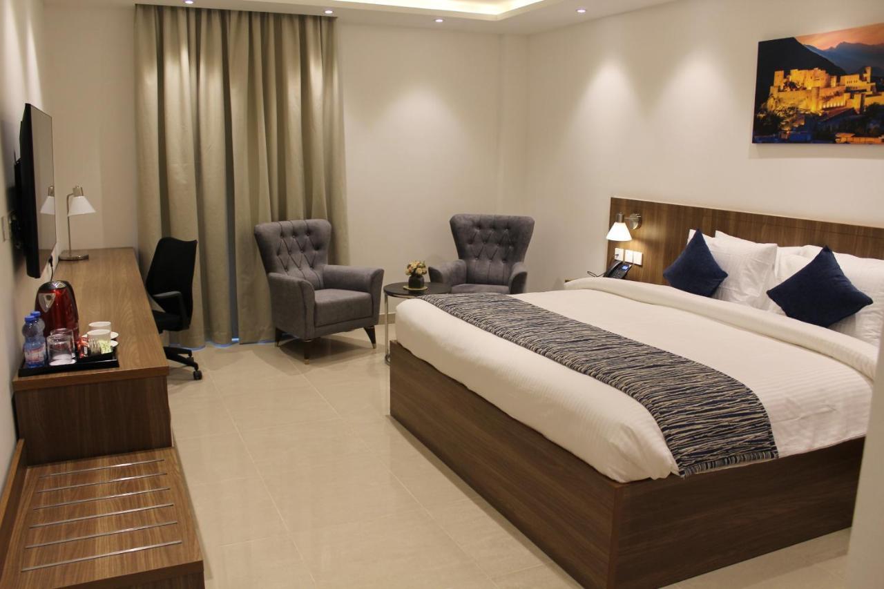 Duqm Express Hotel Buitenkant foto
