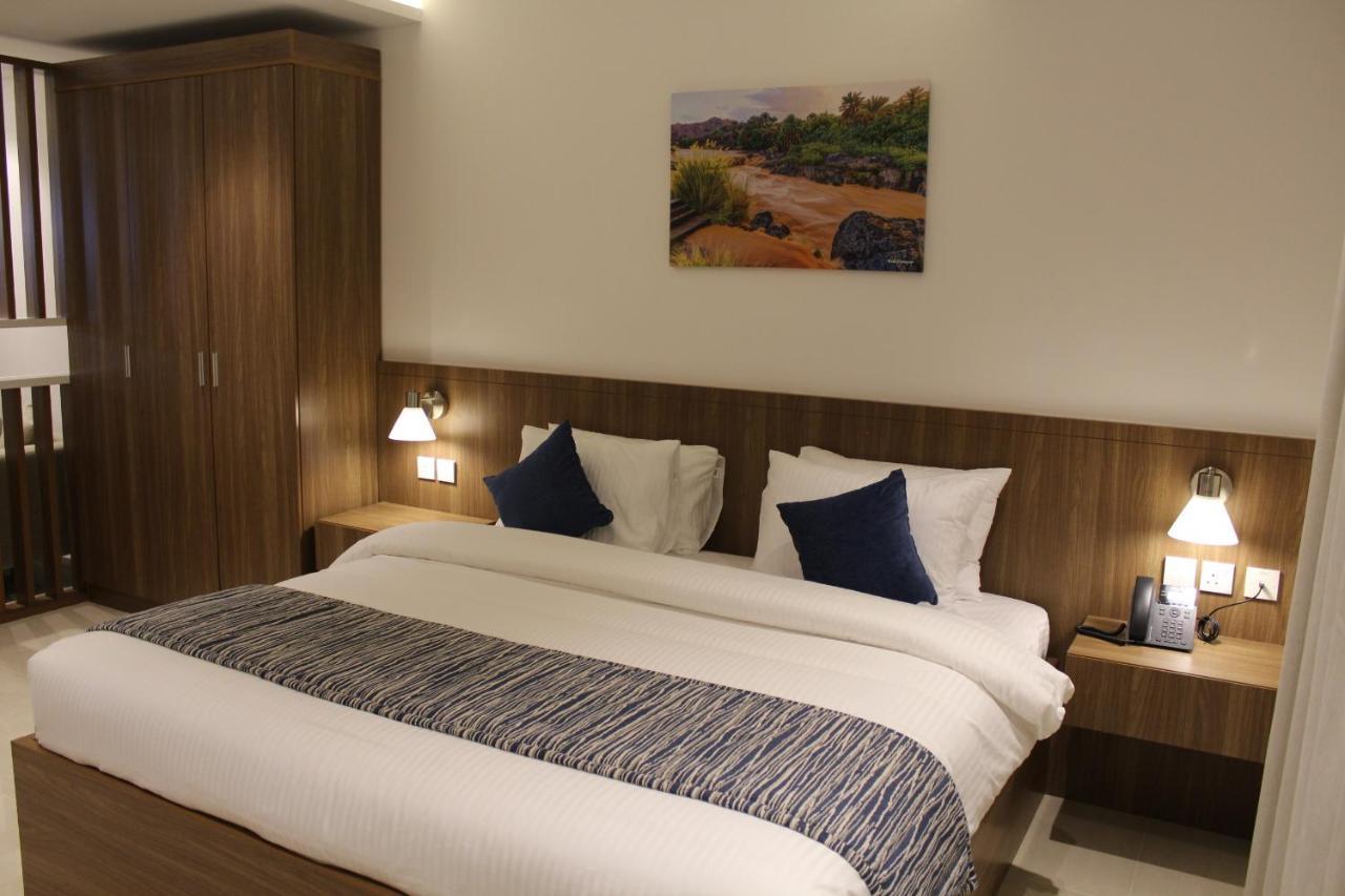 Duqm Express Hotel Buitenkant foto