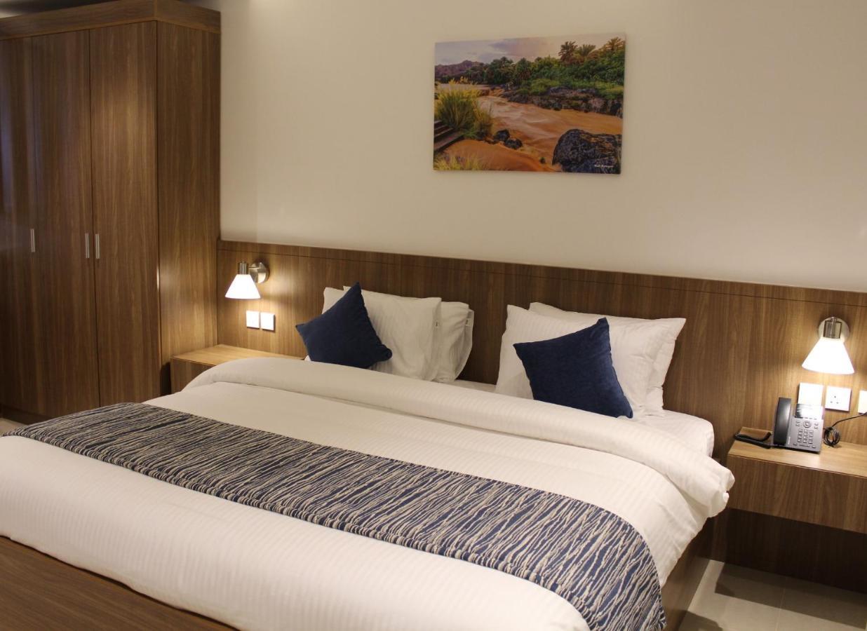 Duqm Express Hotel Buitenkant foto