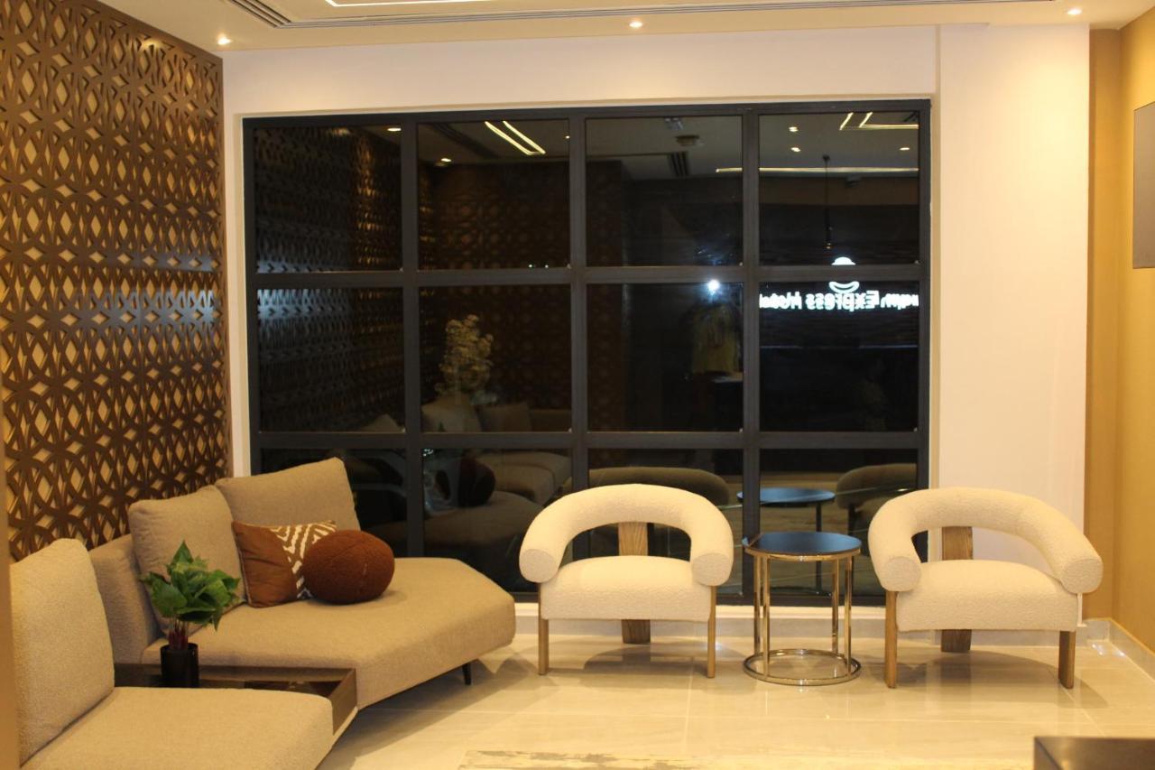 Duqm Express Hotel Buitenkant foto