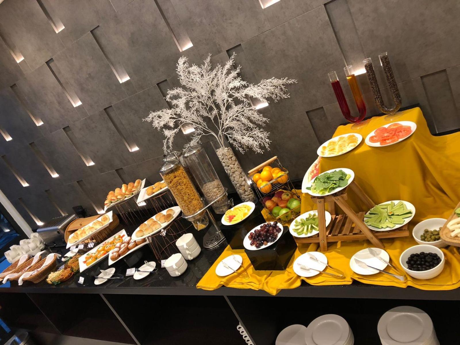 Duqm Express Hotel Buitenkant foto